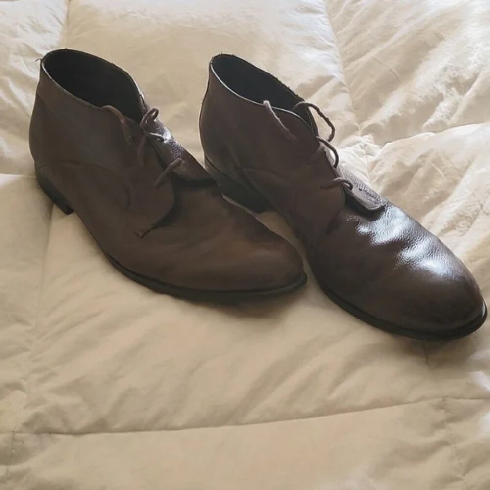 John Varvatos chukka boots 13M